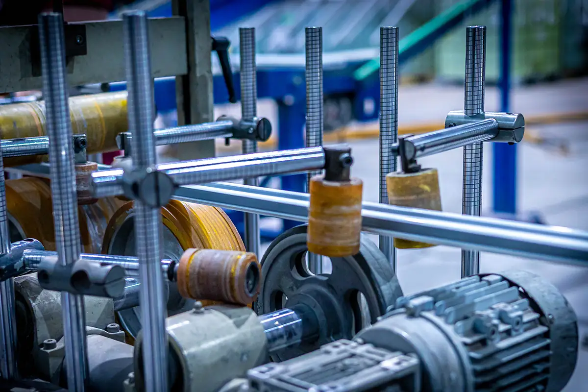 Нанесение защитной пленки